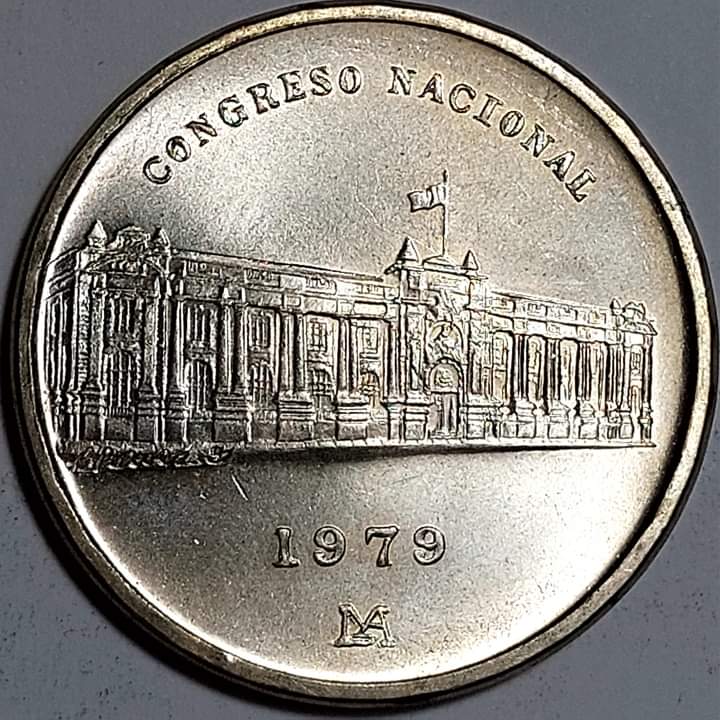 MIL SOLES DE ORO - CONGRESO NACIONAL (UNC)