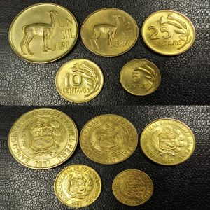 SERIE NUMISMÁTICA SOLES DE ORO VICUÑA 1966-1975 UN SOL DE ORO, 1/2 SOL DE ORO, 25, 10 Y 5 CENTAVOS
